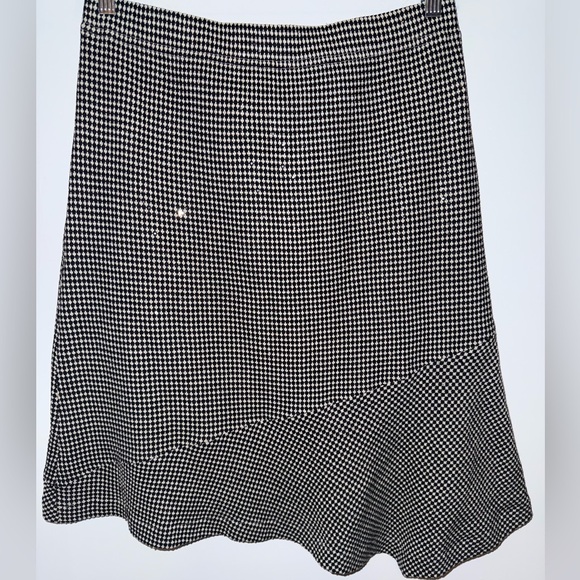 St. John Couture by Marie Gray Houndstooth Asymmetrical Ruffle Knit Skirt Sz 14 - Picture 6 of 13